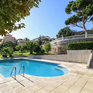 villa-vita-in-elviria.1costadelsol.com/